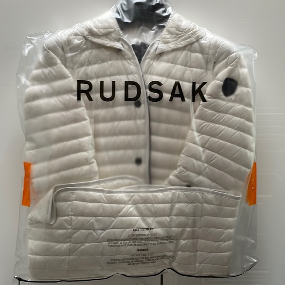 New!!! 2 in 1 Rudsak Lightweight Down Jacket& Vest.Removable Sleeves & Hood - Picture 2 of 14